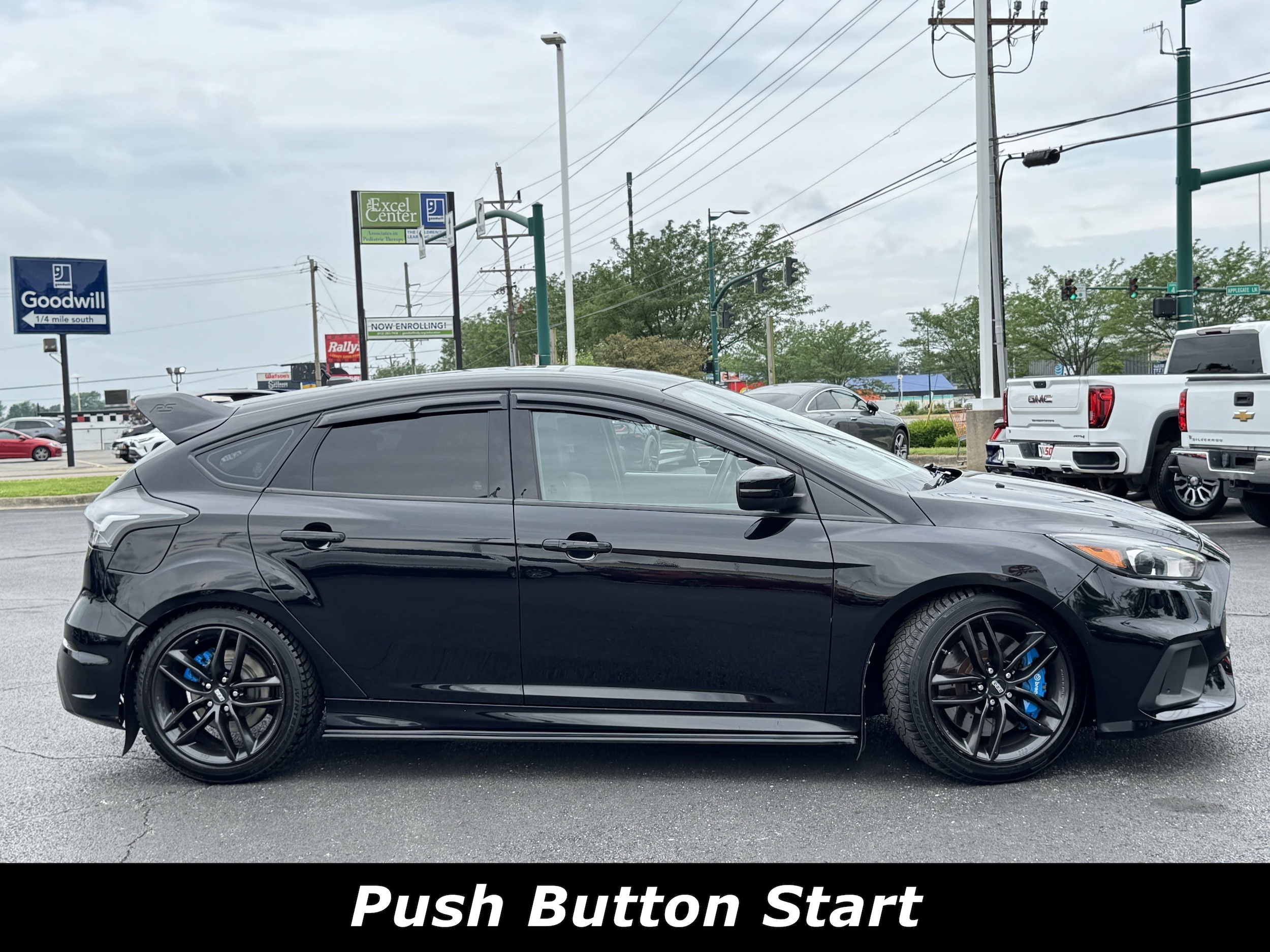 Used 2016 Ford Focus RS with VIN WF0DP3TH2G4116347 for sale in Clarksville, IN