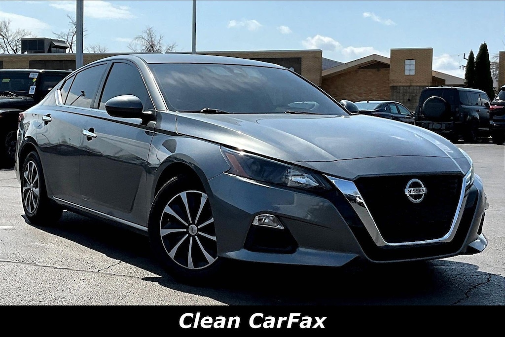 Used 2022 Nissan Altima 2.5 S Sedan