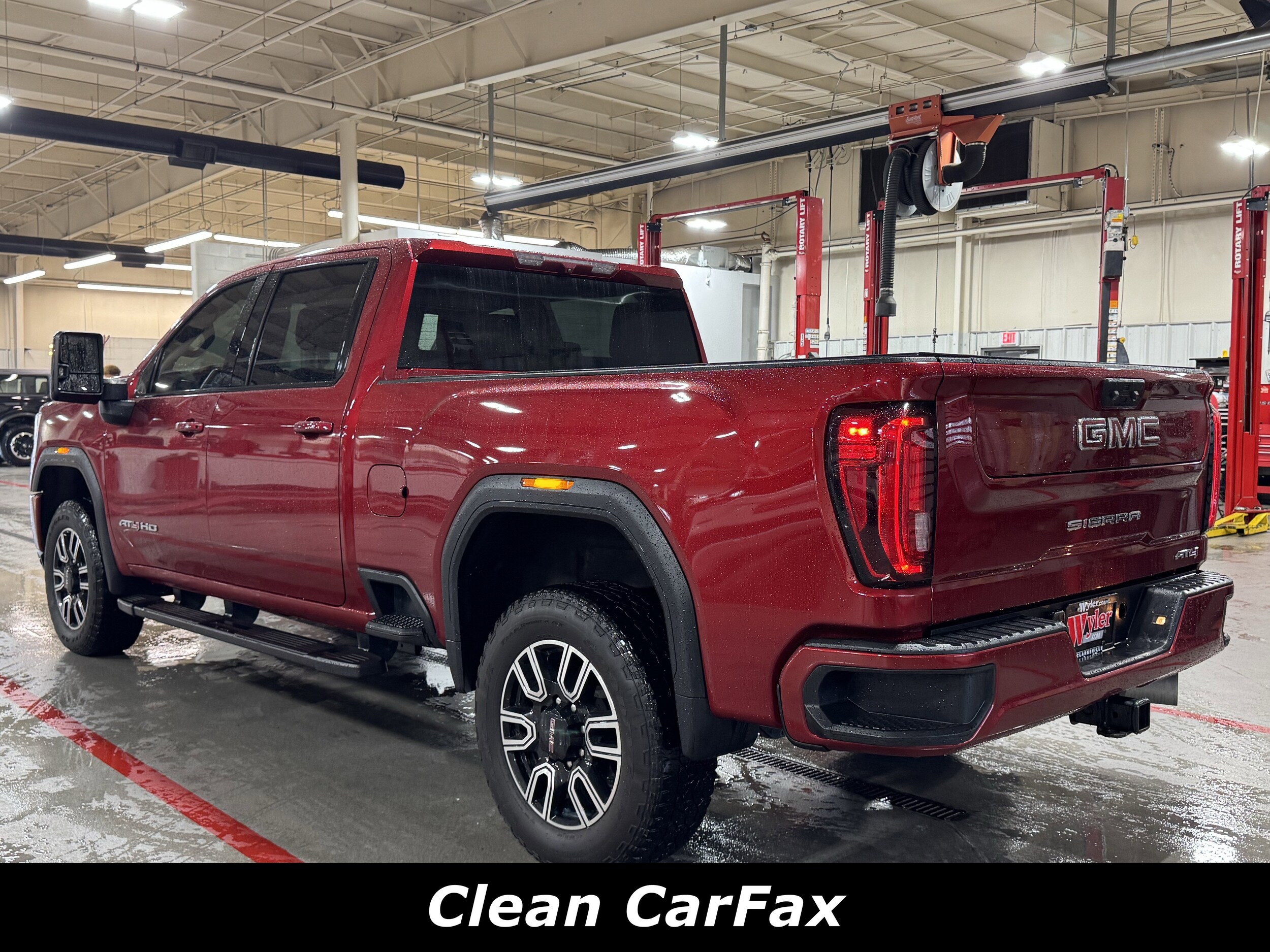 2023 Gmc Sierra 2500 HD AT4 photo 2