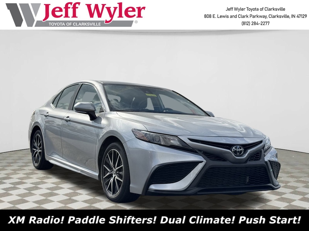 Used 2024 Toyota Camry SE Sedan