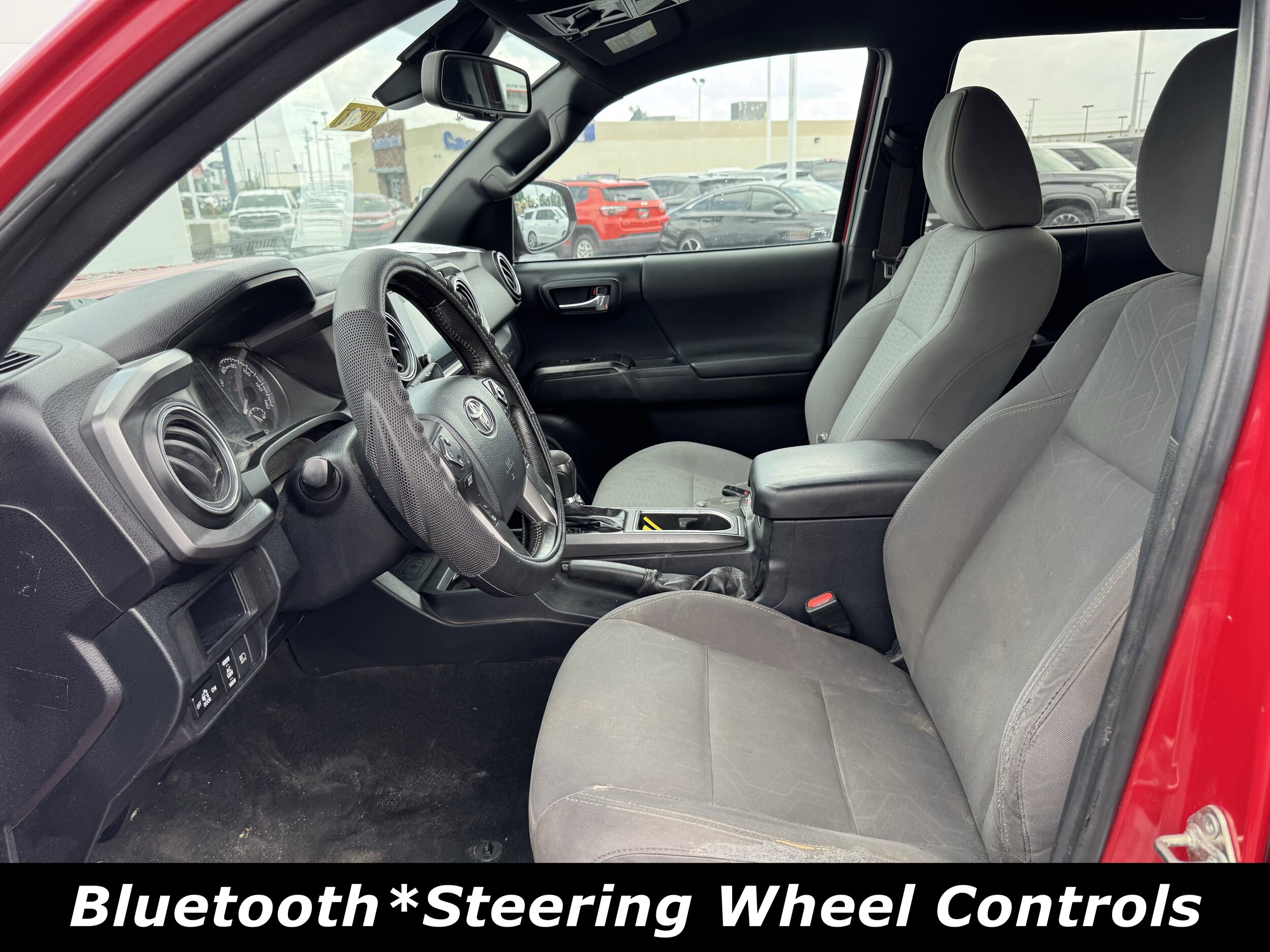 2019 Toyota Tacoma Double Cab photo 3