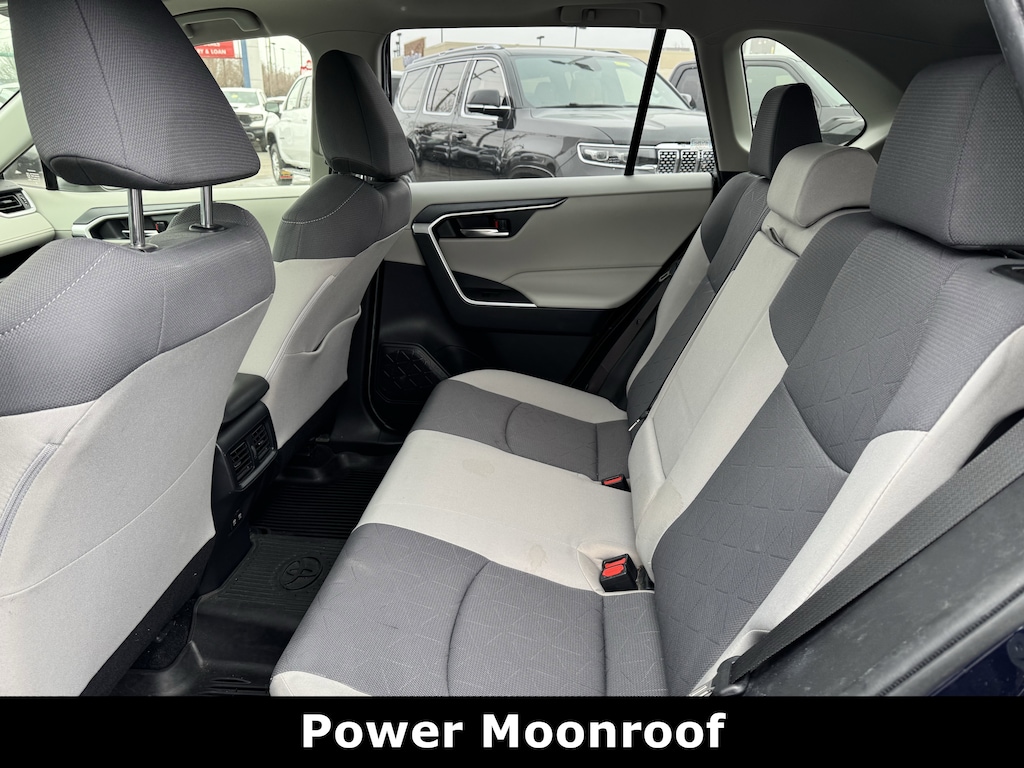 Used 2019 Toyota RAV4 Hybrid XLE SUV