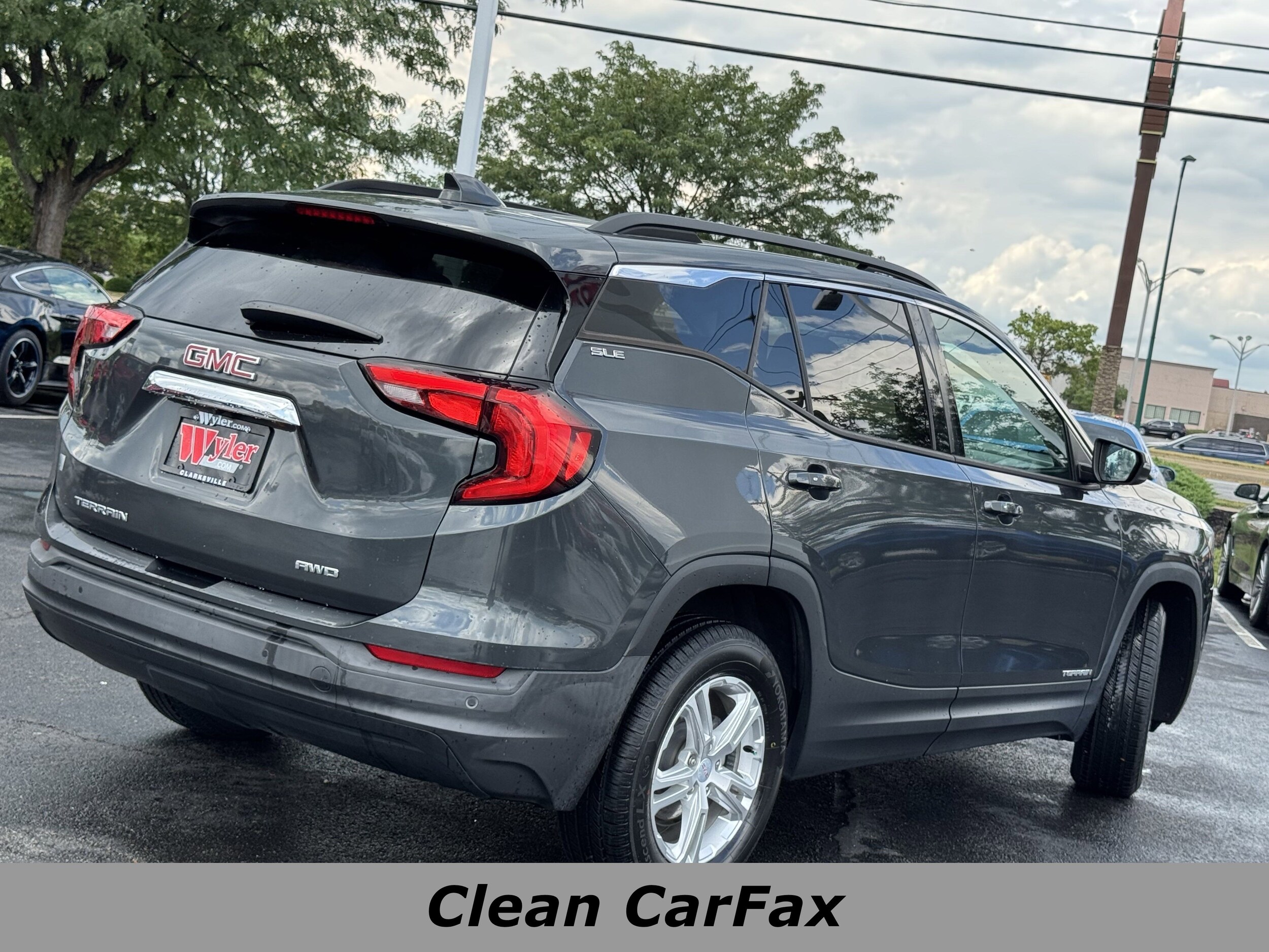 2018 Gmc Terrain SLE photo 2