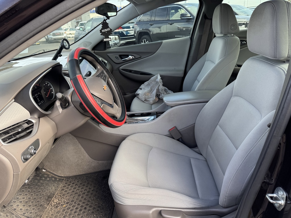 Used 2020 Chevrolet Malibu LS w/1FL Sedan