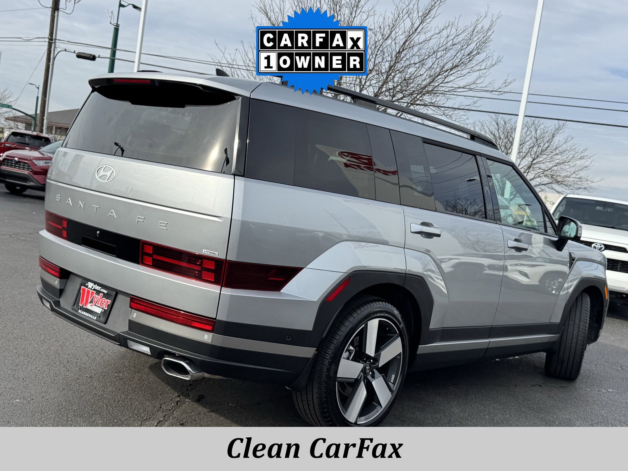 2024 Hyundai Santa Fe Limited photo 2