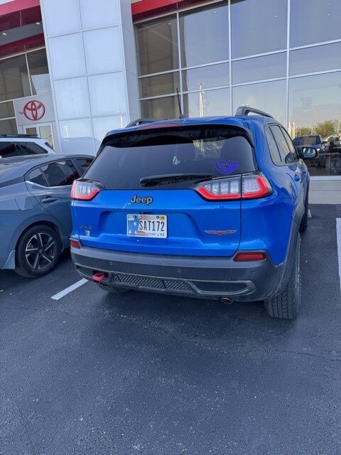 2019 Jeep Cherokee Trailhawk photo 3