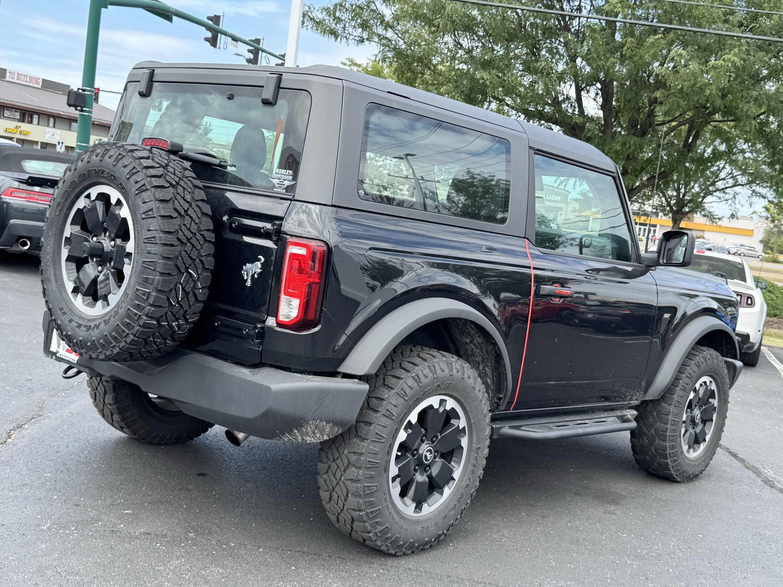 2023 Ford Bronco Outer Banks photo 3