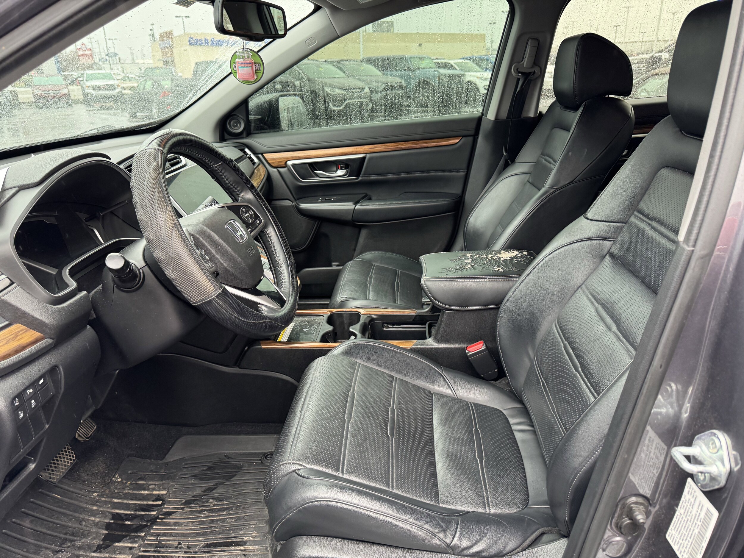 2021 Honda CR-V Hybrid Touring photo 4