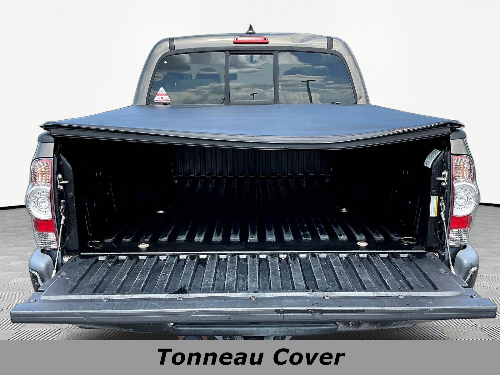2015 Toyota Tacoma PreRunner - Photo 10