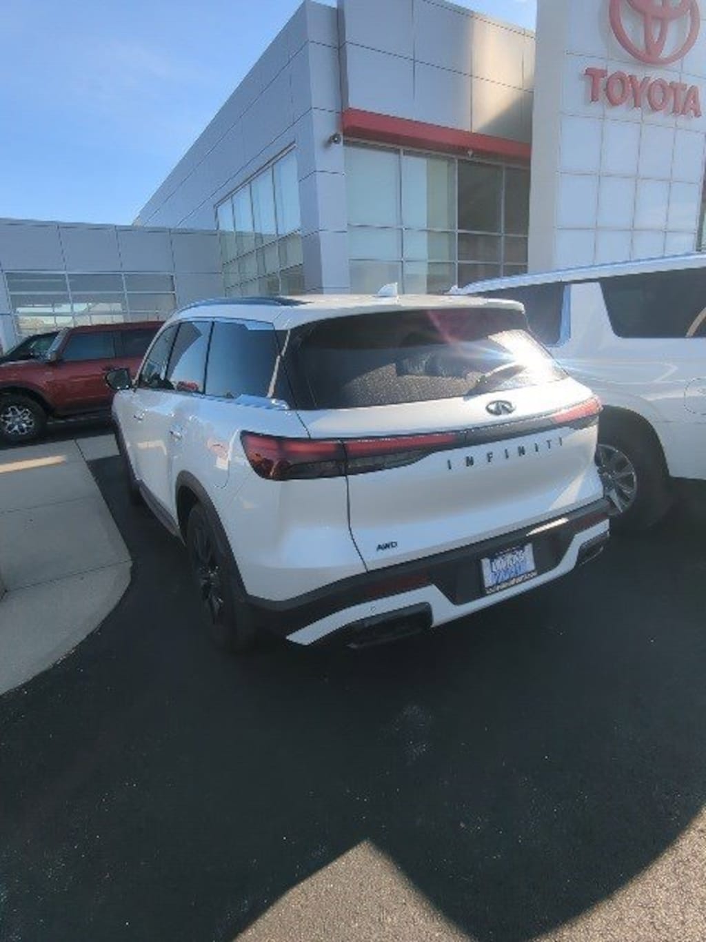 Used 2025 INFINITI QX60 LUXE SUV
