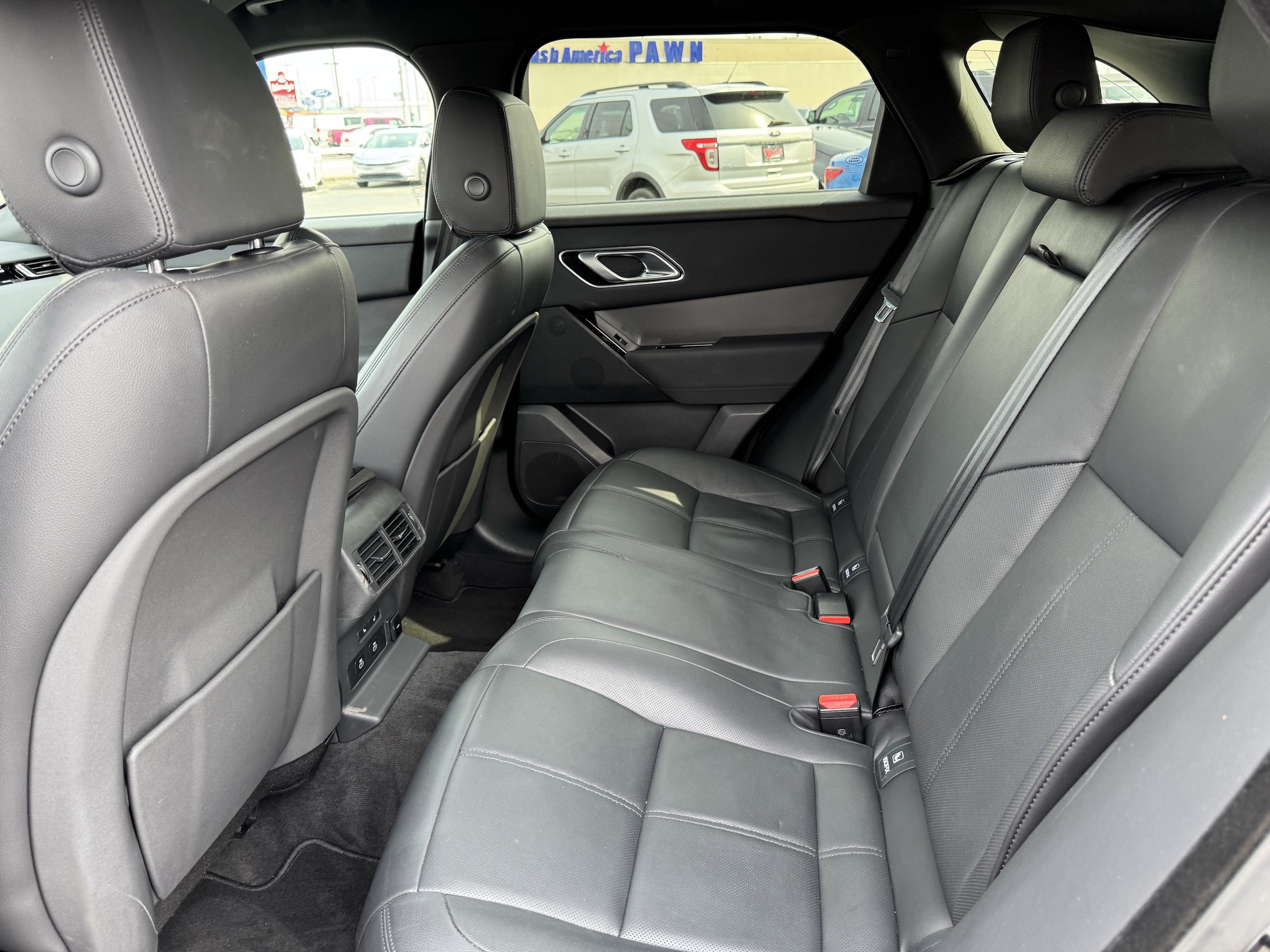 2025 Land Rover Range Rover Velar Dynamic SE - Photo 35