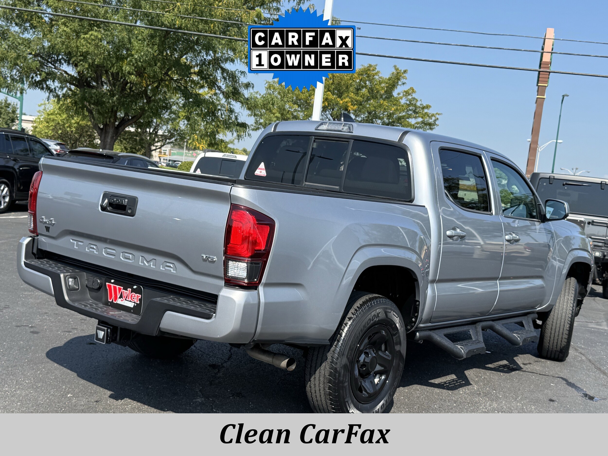 2020 Toyota Tacoma SR V6 Double Cab photo 3