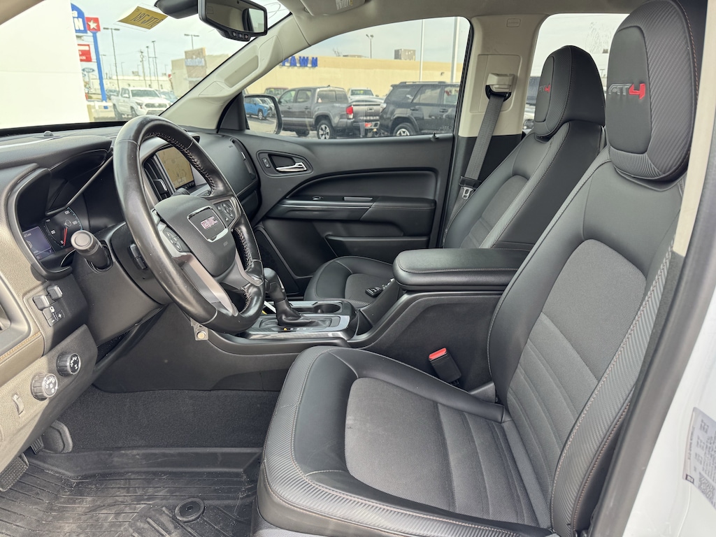Used 2021 GMC Canyon AT4 w/Cloth Truck Crew Cab