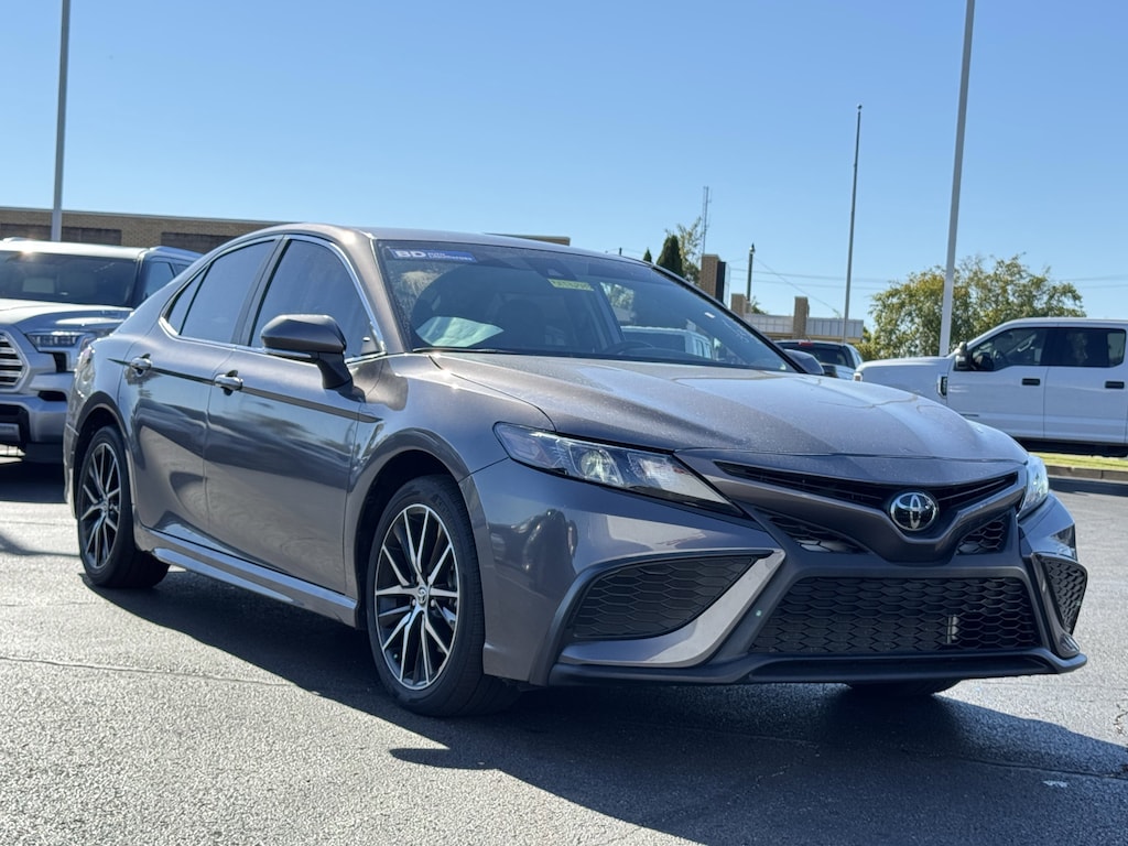 Used 2024 Toyota Camry SE Sedan