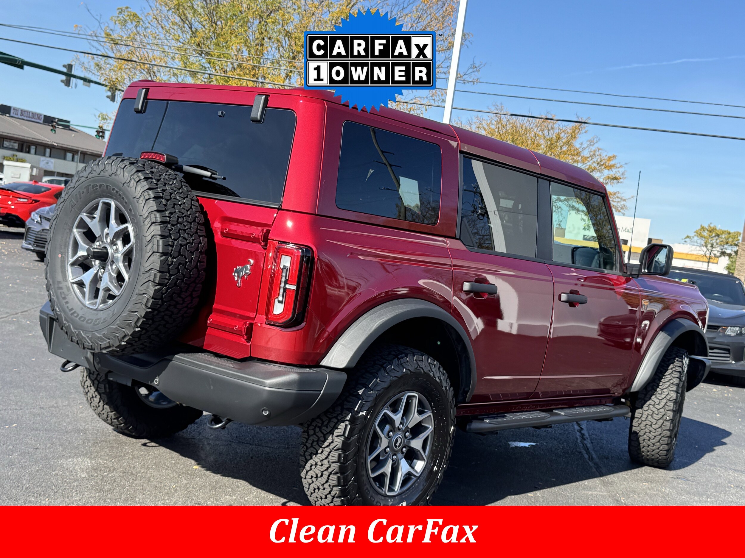 2025 Ford Bronco Badlands photo 3