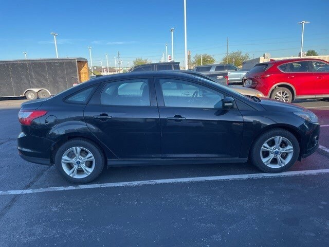 2013 Ford Focus SE photo 4
