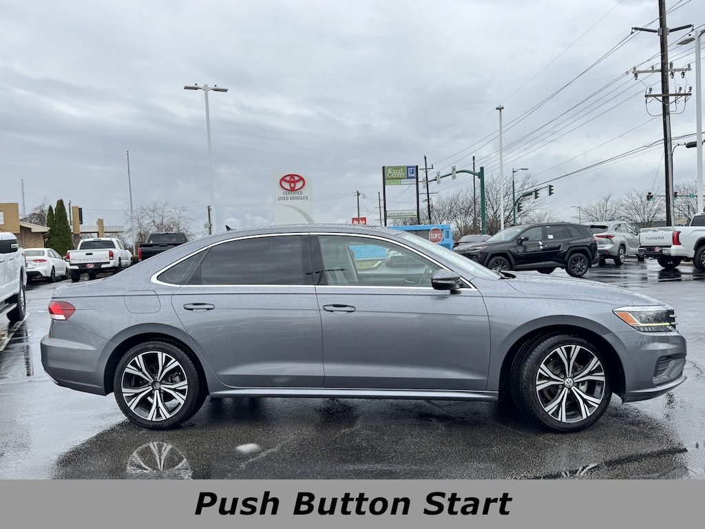 Used 2022 Volkswagen Passat 2.0T SE Sedan