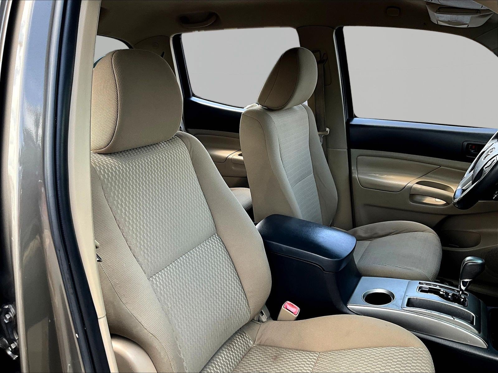 2015 Toyota Tacoma PreRunner - Photo 32