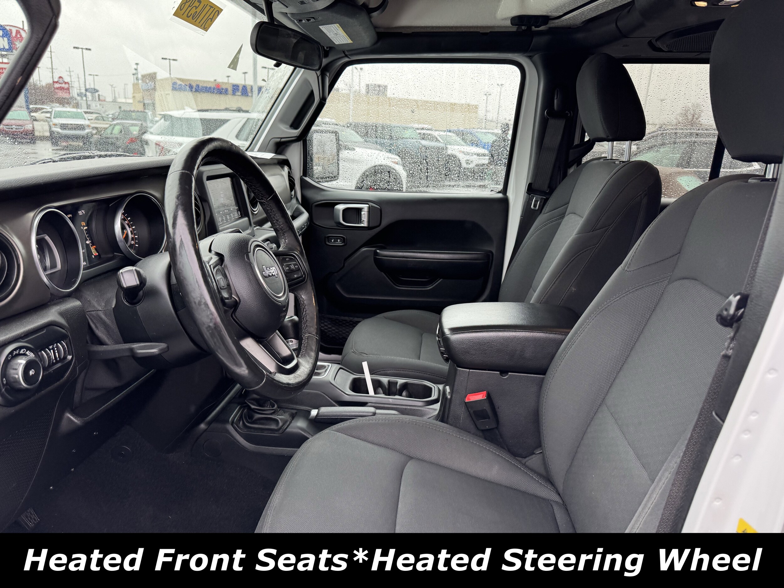 2019 Jeep Wrangler Unlimited Sport photo 3