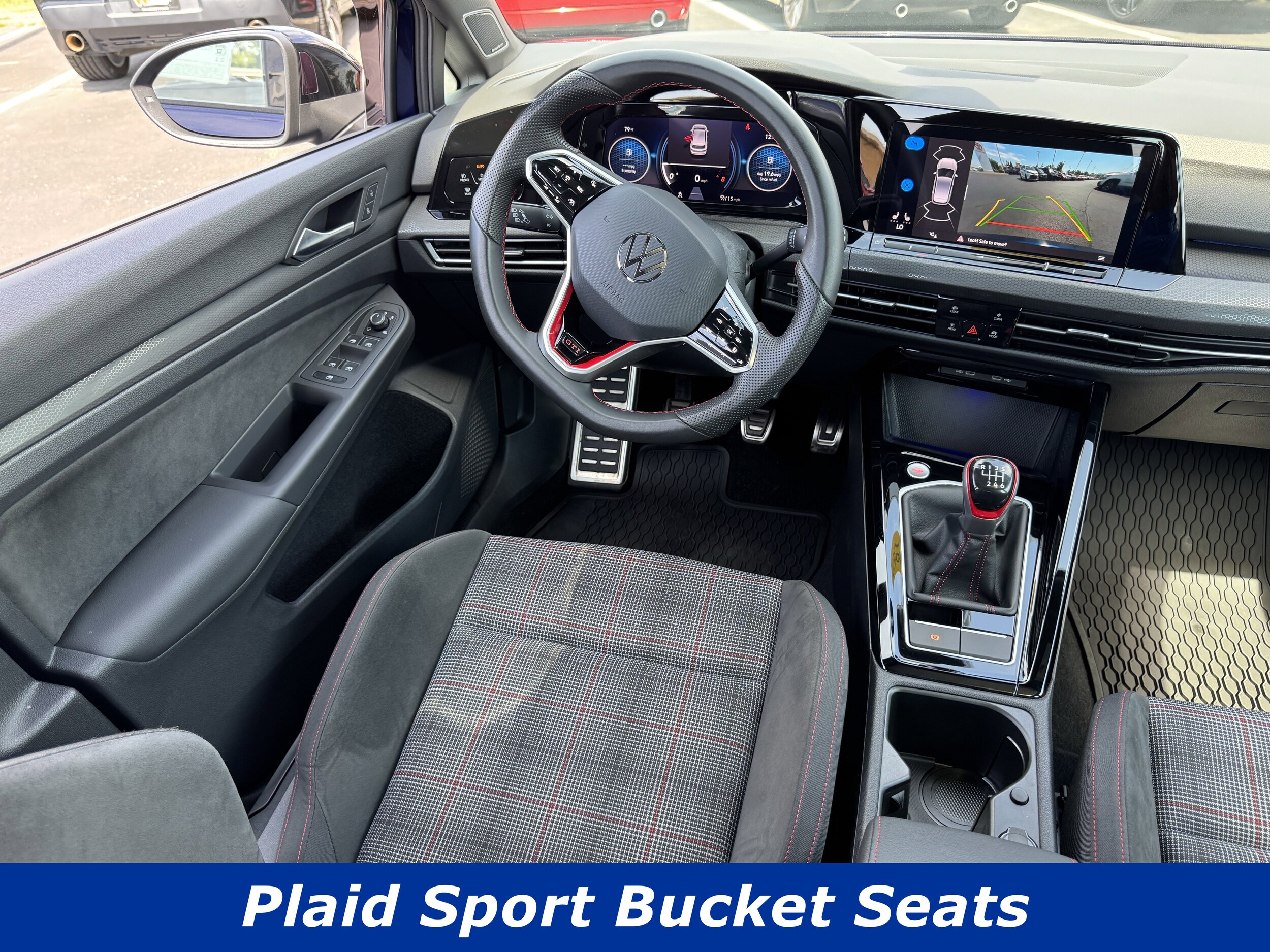 2024 Volkswagen Golf GTI 380 SE photo 2