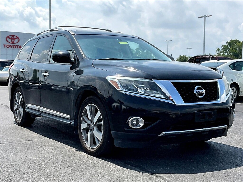 Used 2015 Nissan Pathfinder Platinum SUV
