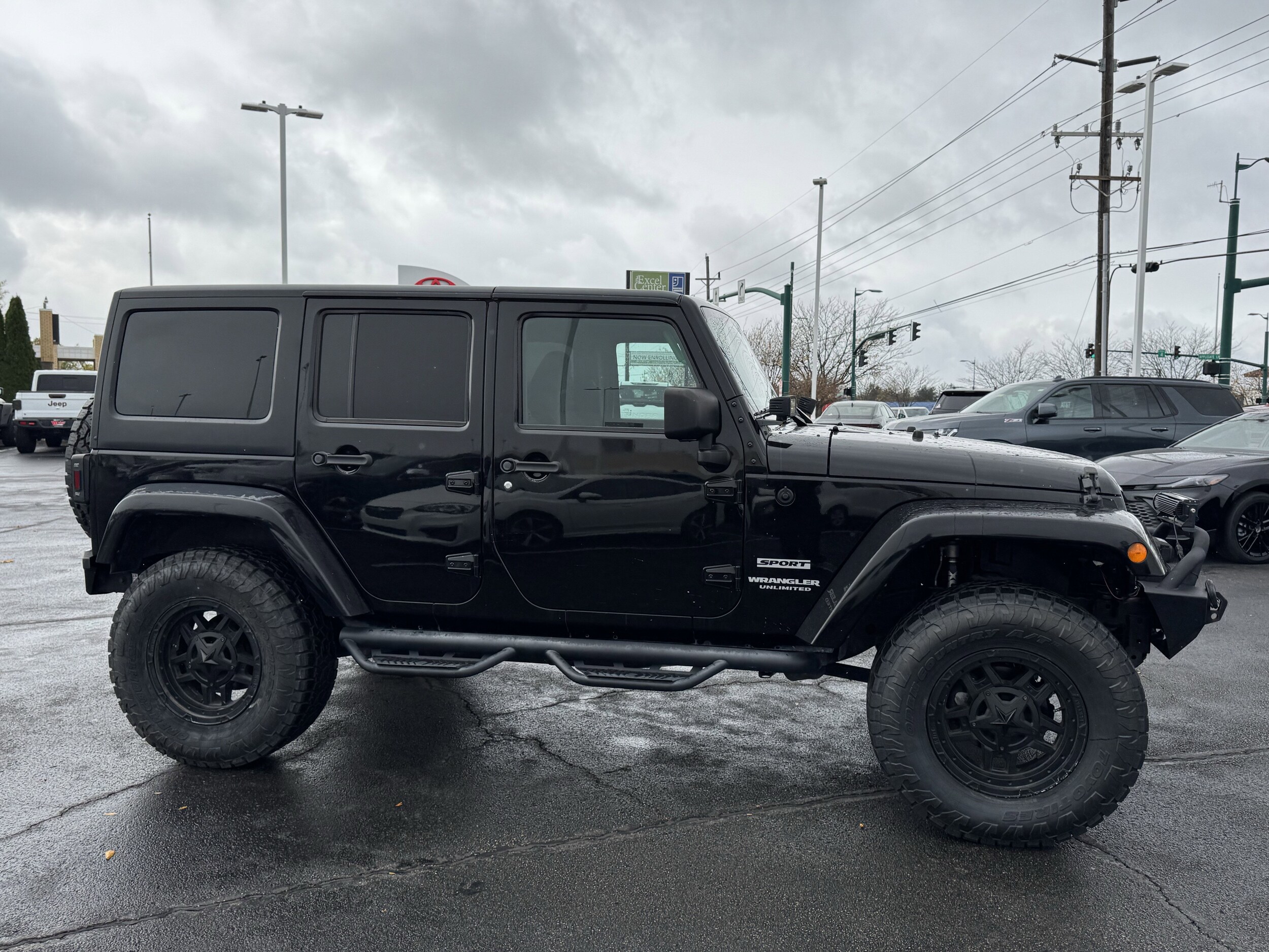 2017 Jeep Wrangler Unlimited Sport photo 2
