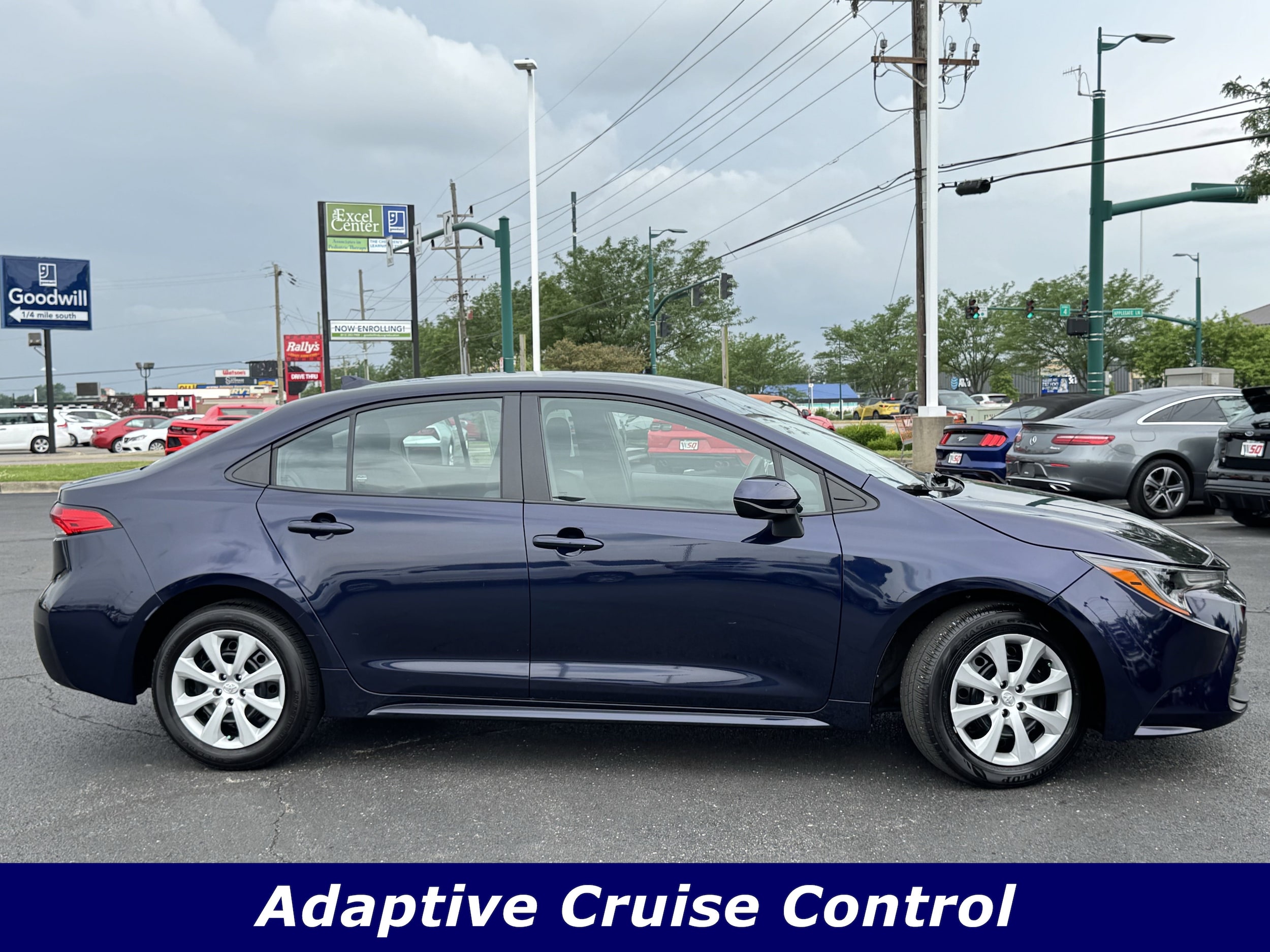 Used 2024 Toyota Corolla LE with VIN 5YFB4MDE2RP163911 for sale in Clarksville, IN