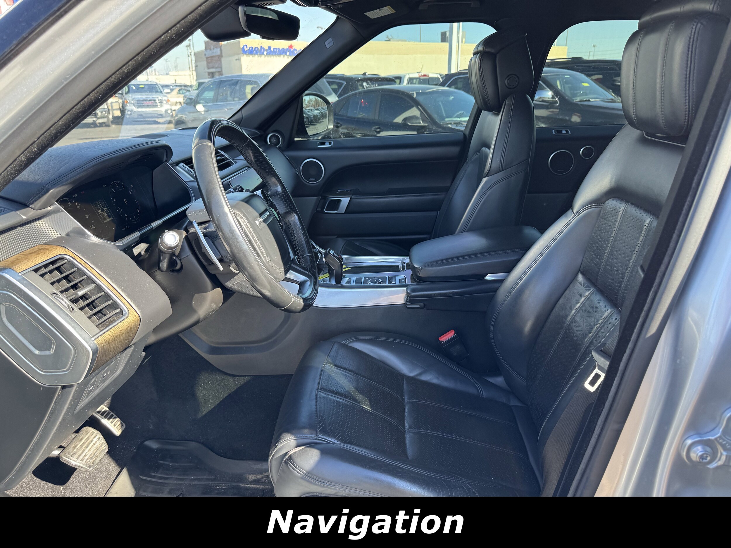 2018 Land Rover Range Rover Sport HSE Dynamic photo 2