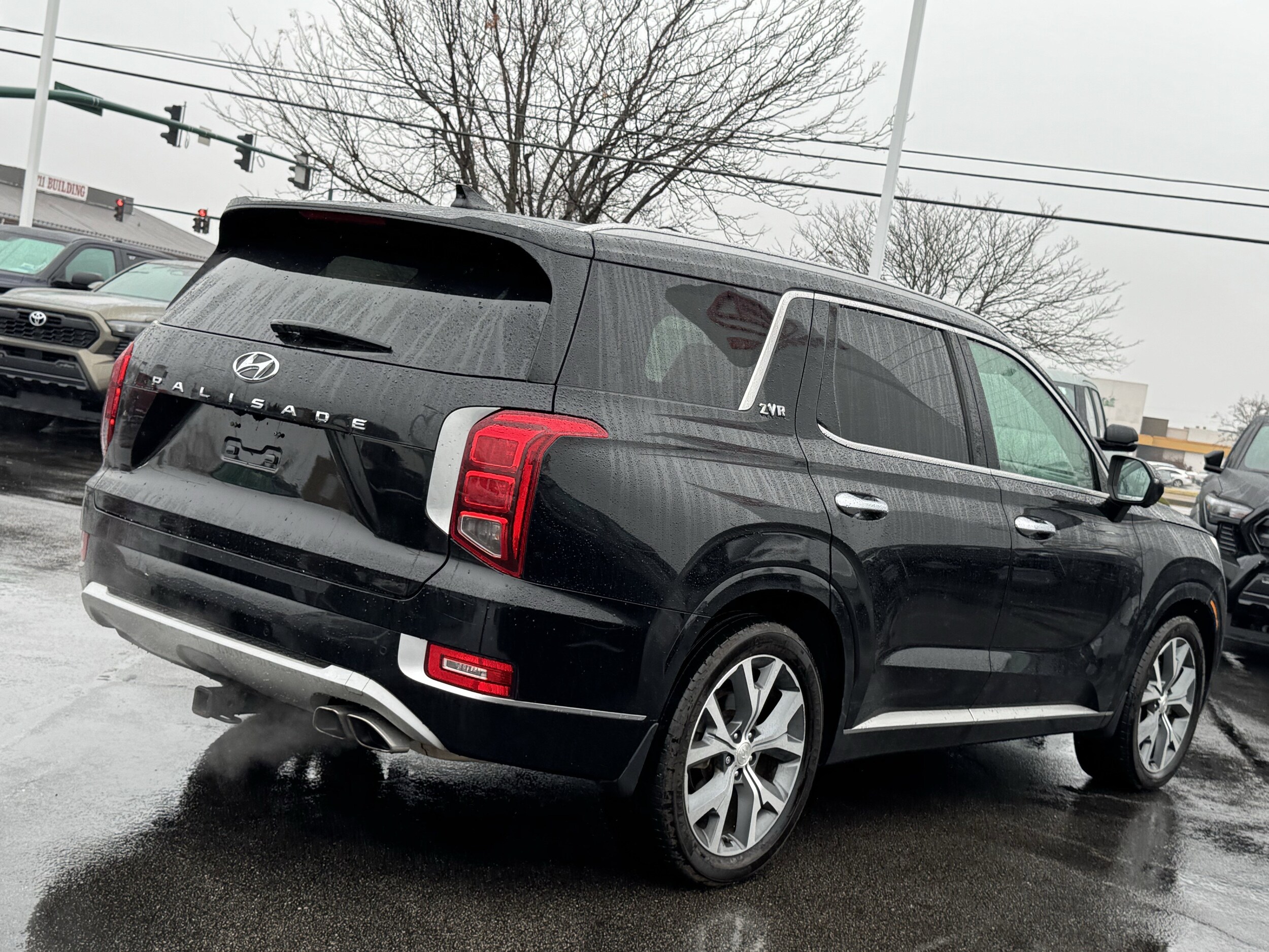 2021 Hyundai Palisade Limited photo 2