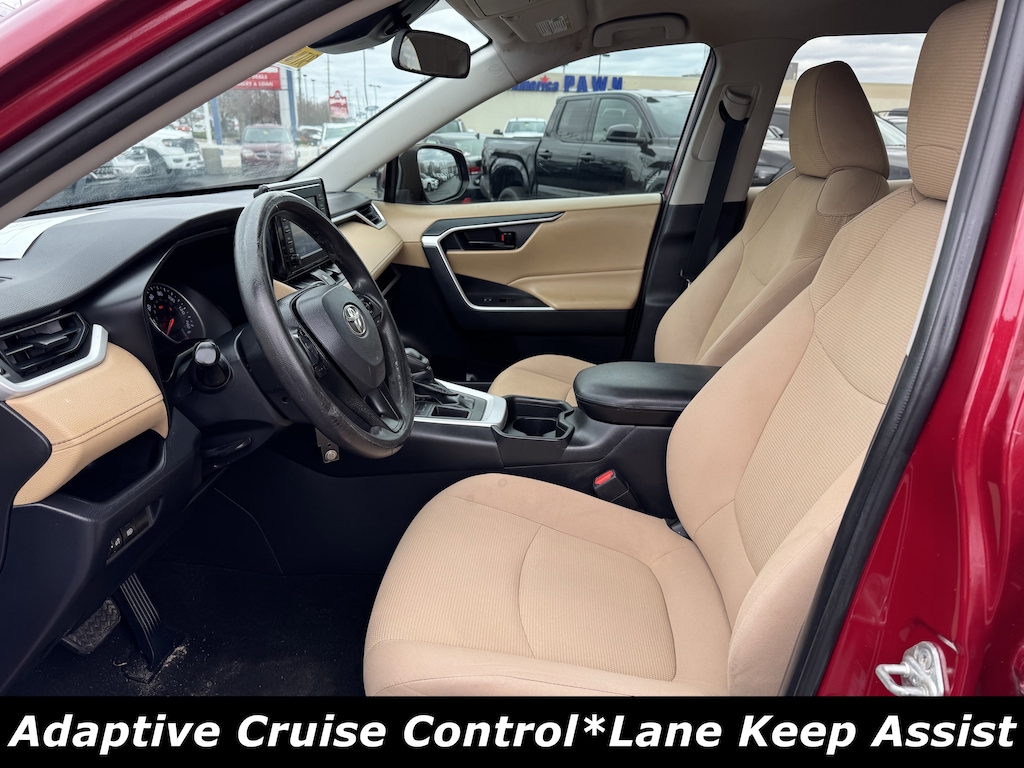 Used 2019 Toyota RAV4 LE SUV