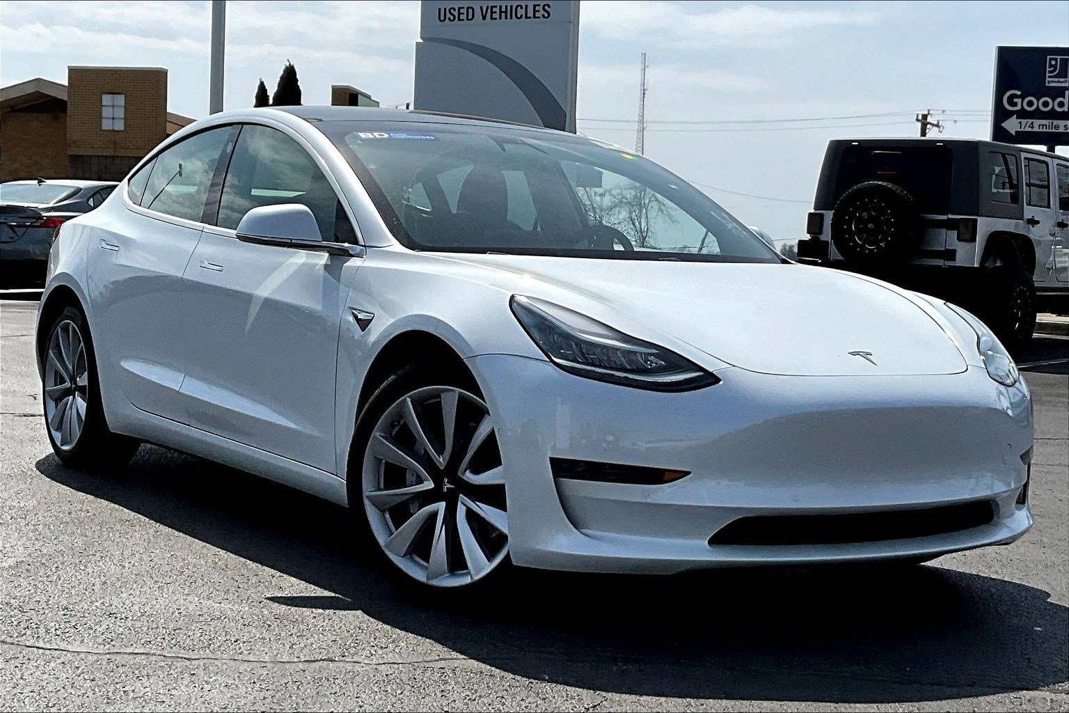 Used 2020 Tesla Model 3 Base with VIN 5YJ3E1EA8LF598639 for sale in Clarksville, IN