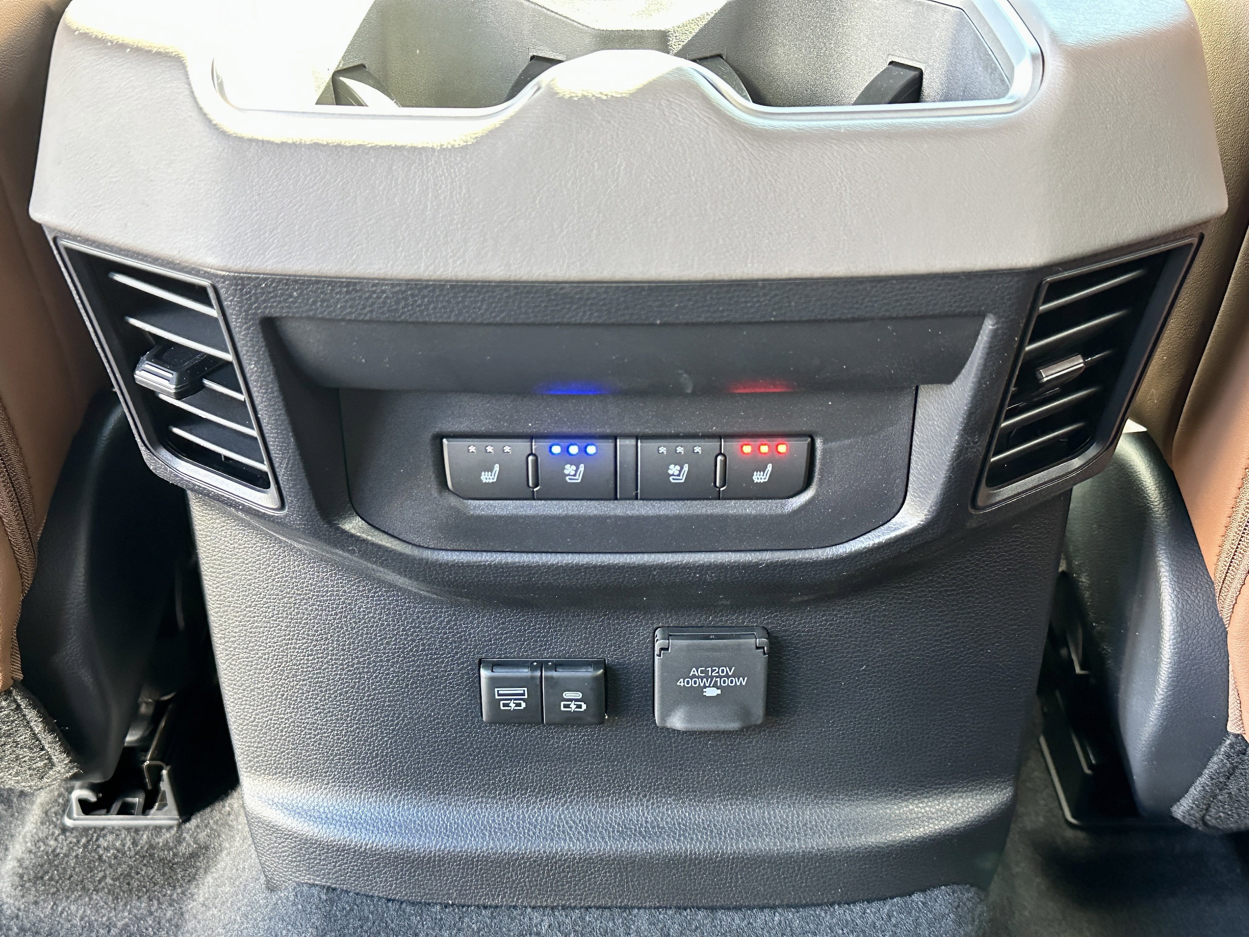 2026 Toyota Tundra 1794 Edition - Photo 38