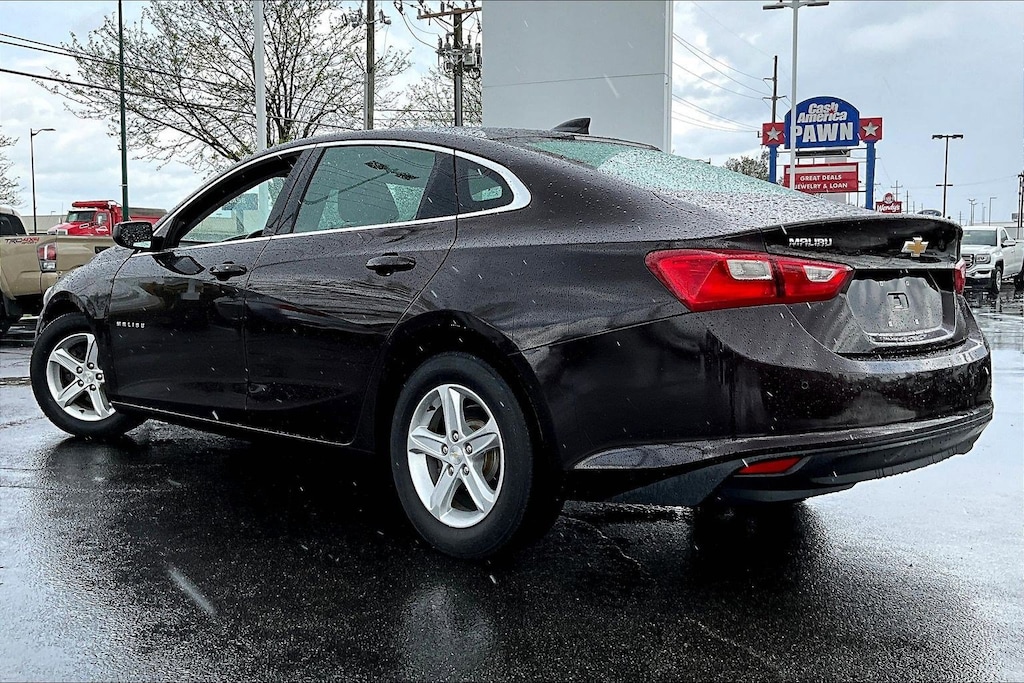 Used 2020 Chevrolet Malibu LS w/1FL Sedan