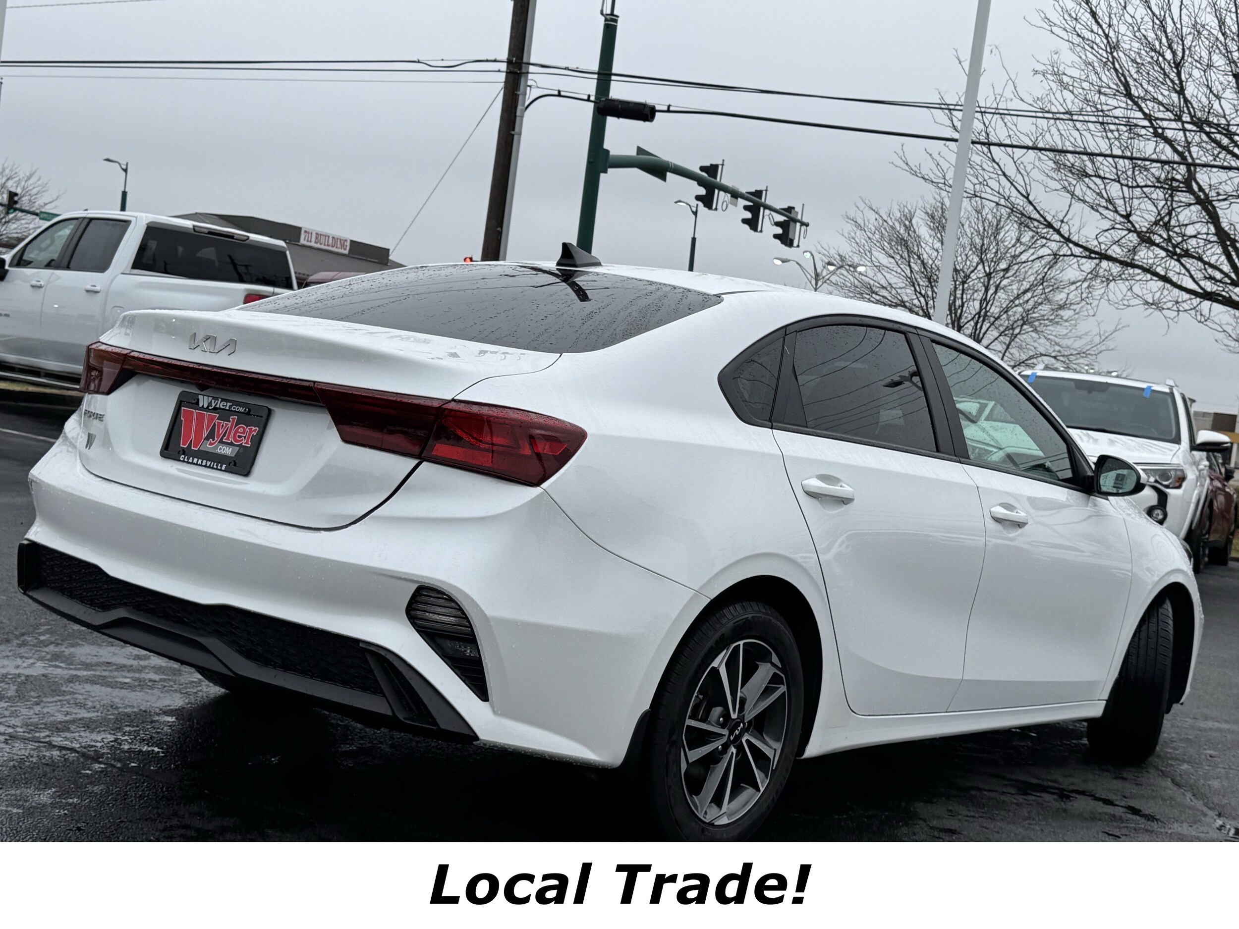2022 Kia Forte LXS photo 2
