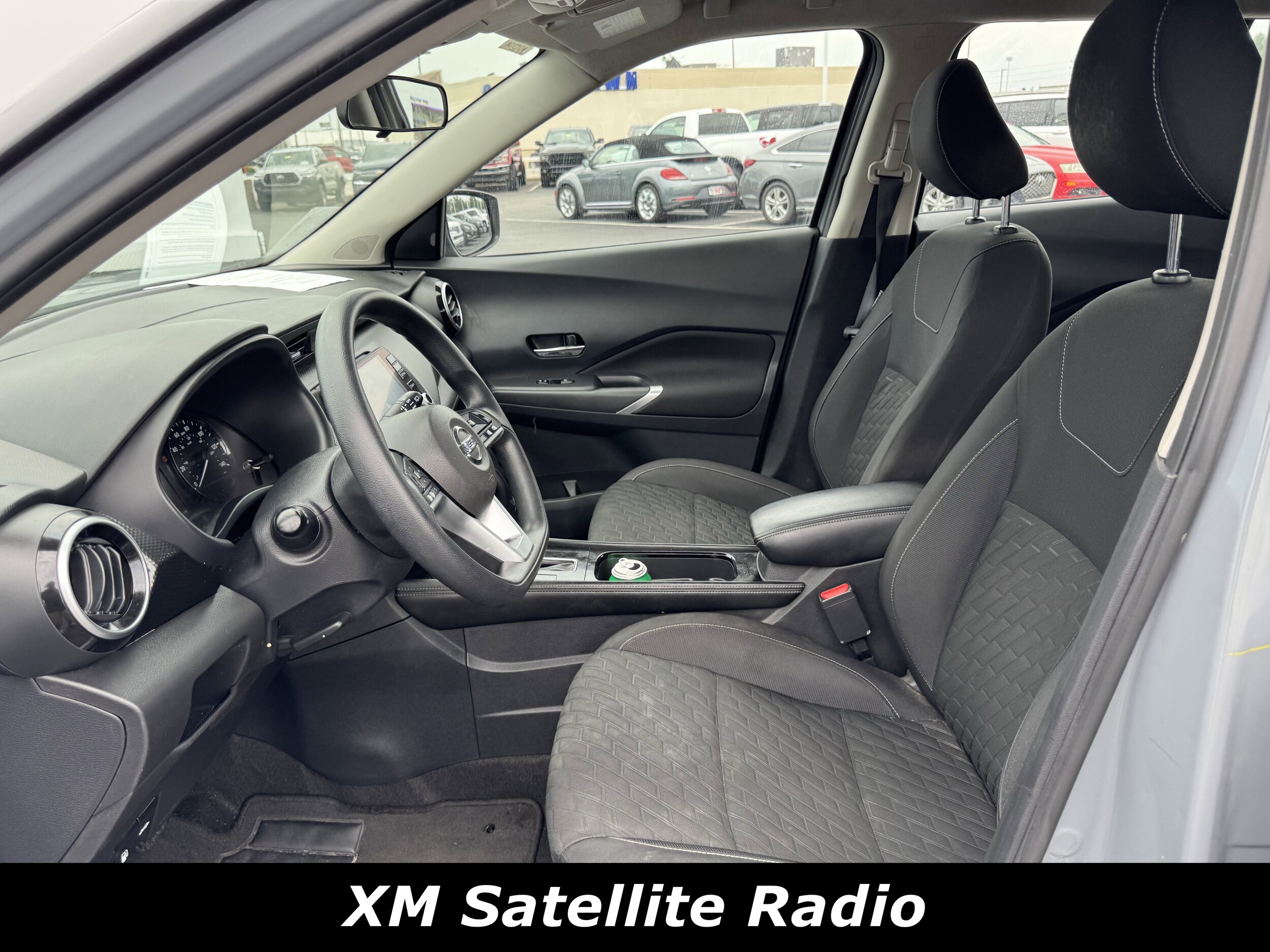 2022 Nissan Kicks SV photo 2