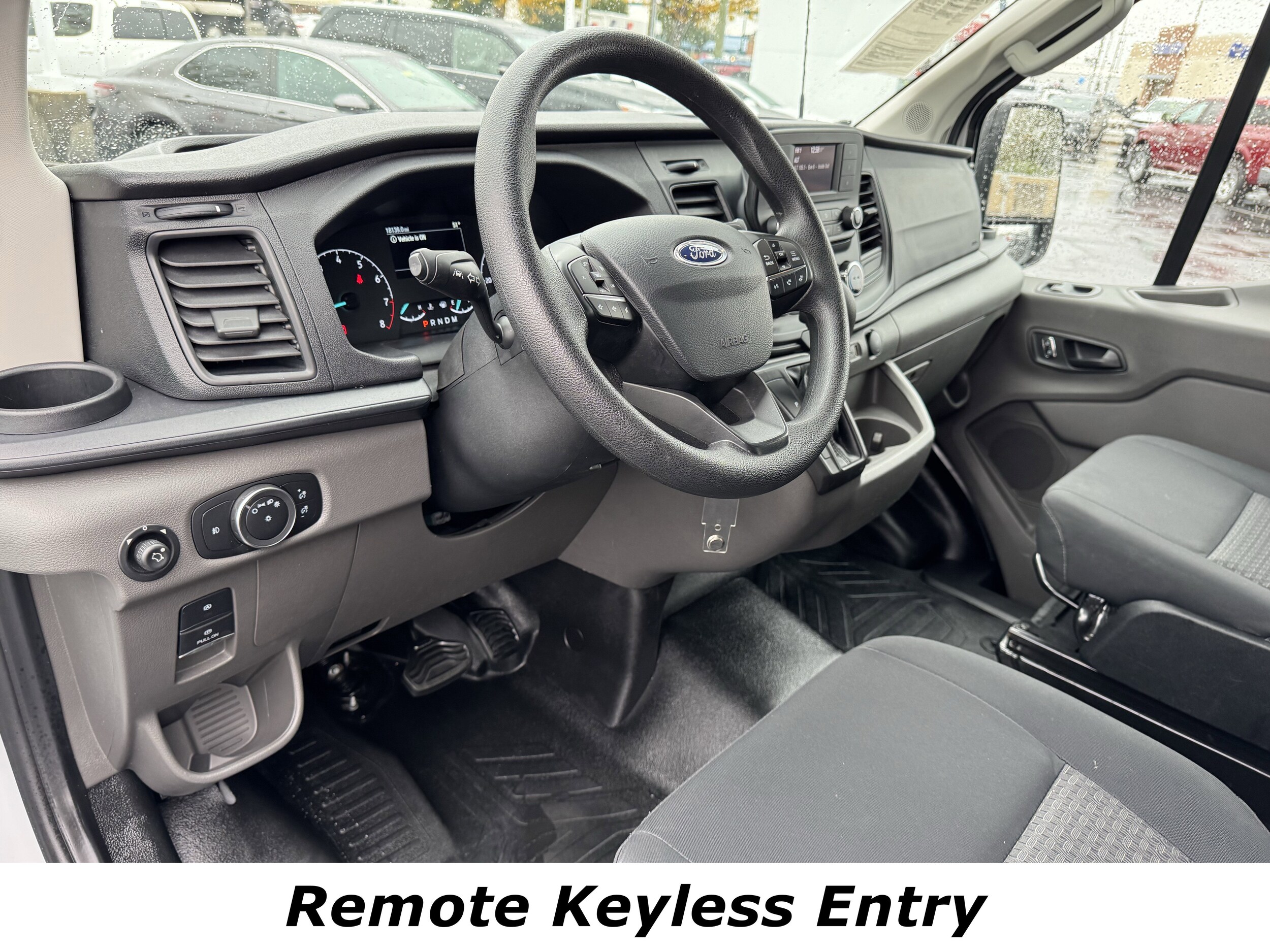 2024 Ford Transit photo 3