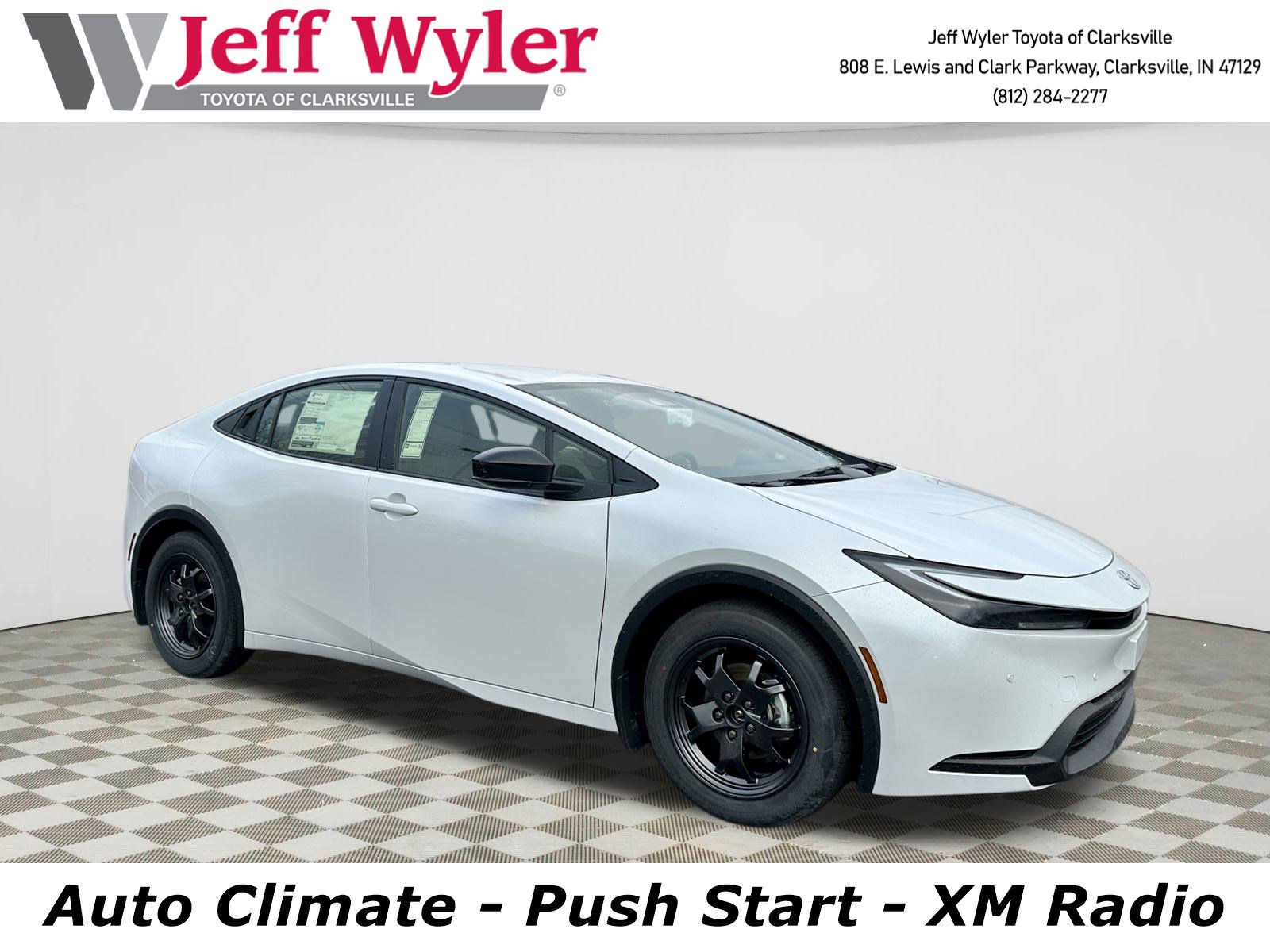 2026 Toyota Prius LE's photo