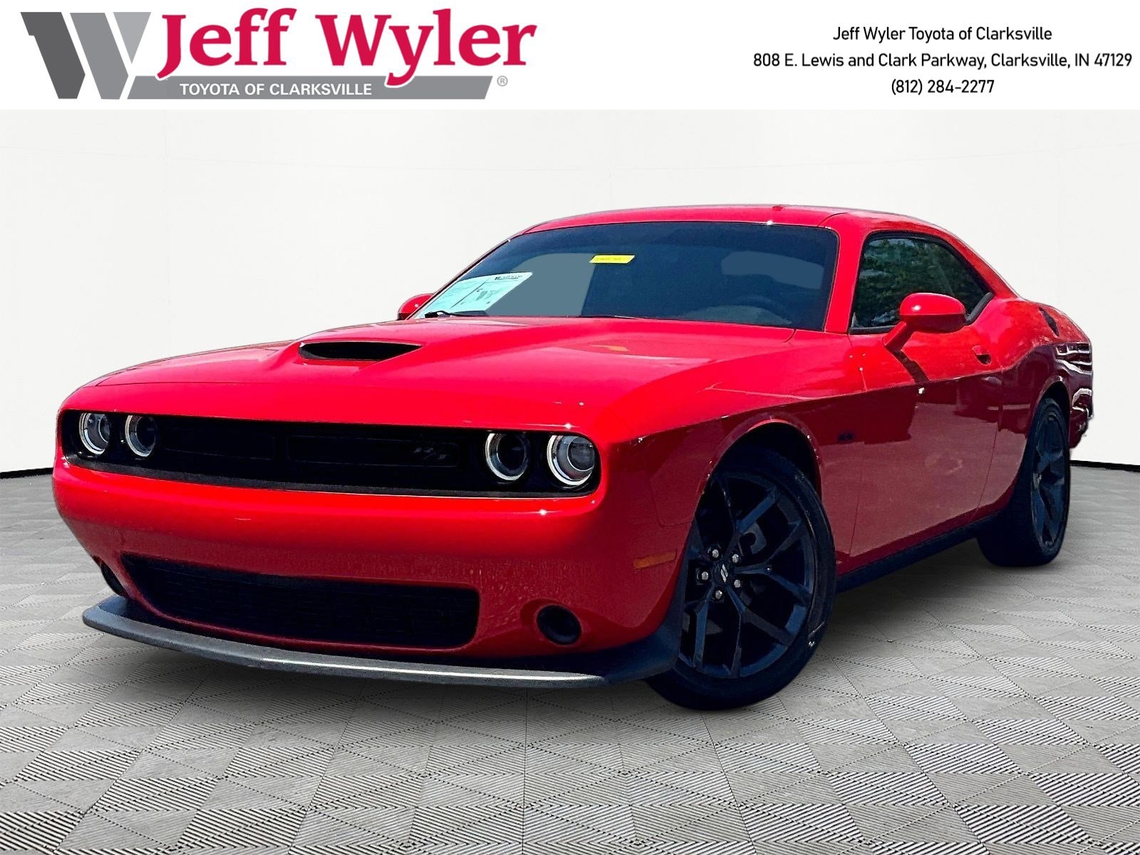 2023 Dodge Challenger R/T's photo