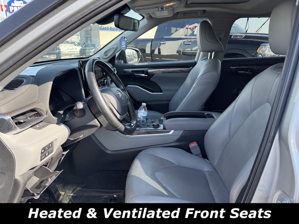 Used 2023 Toyota Highlander Limited SUV