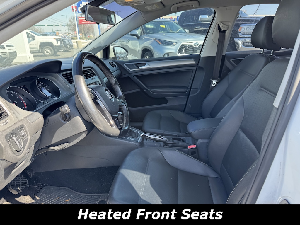 Used 2016 Volkswagen Golf TSI SE 4D Automatic Hatchback