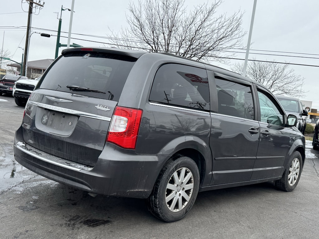 Used 2015 Chrysler Town & Country LX Van