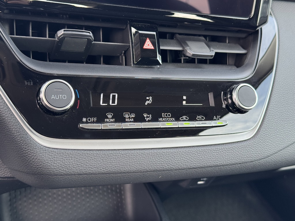 Used 2024 Toyota Corolla LE Sedan