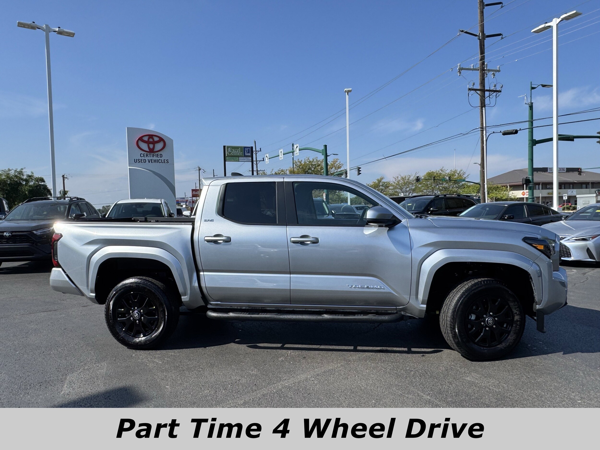 2025 Toyota Tacoma Double Cab photo 2