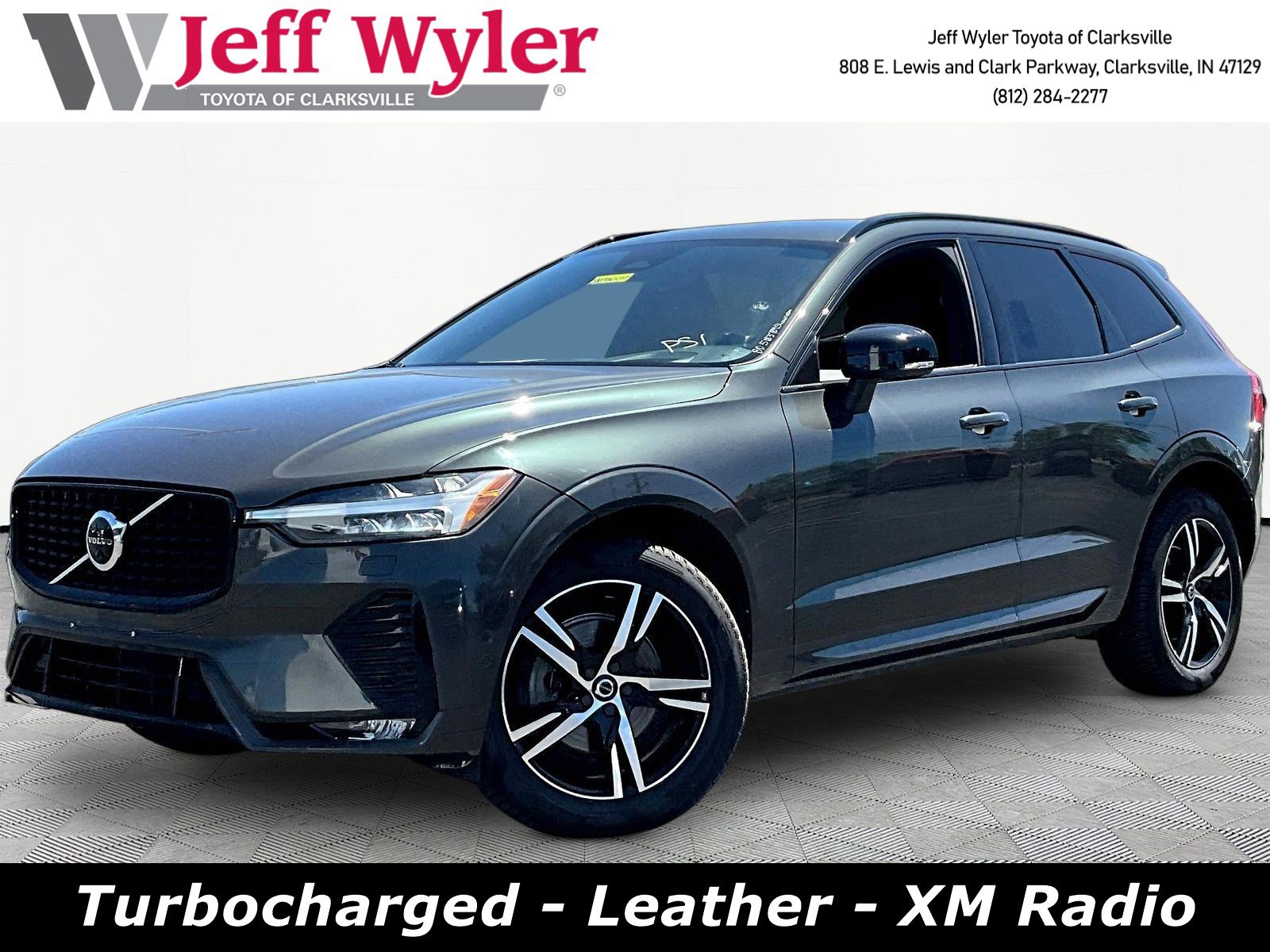 2022 Volvo XC60 B5 R-Design AWD's photo