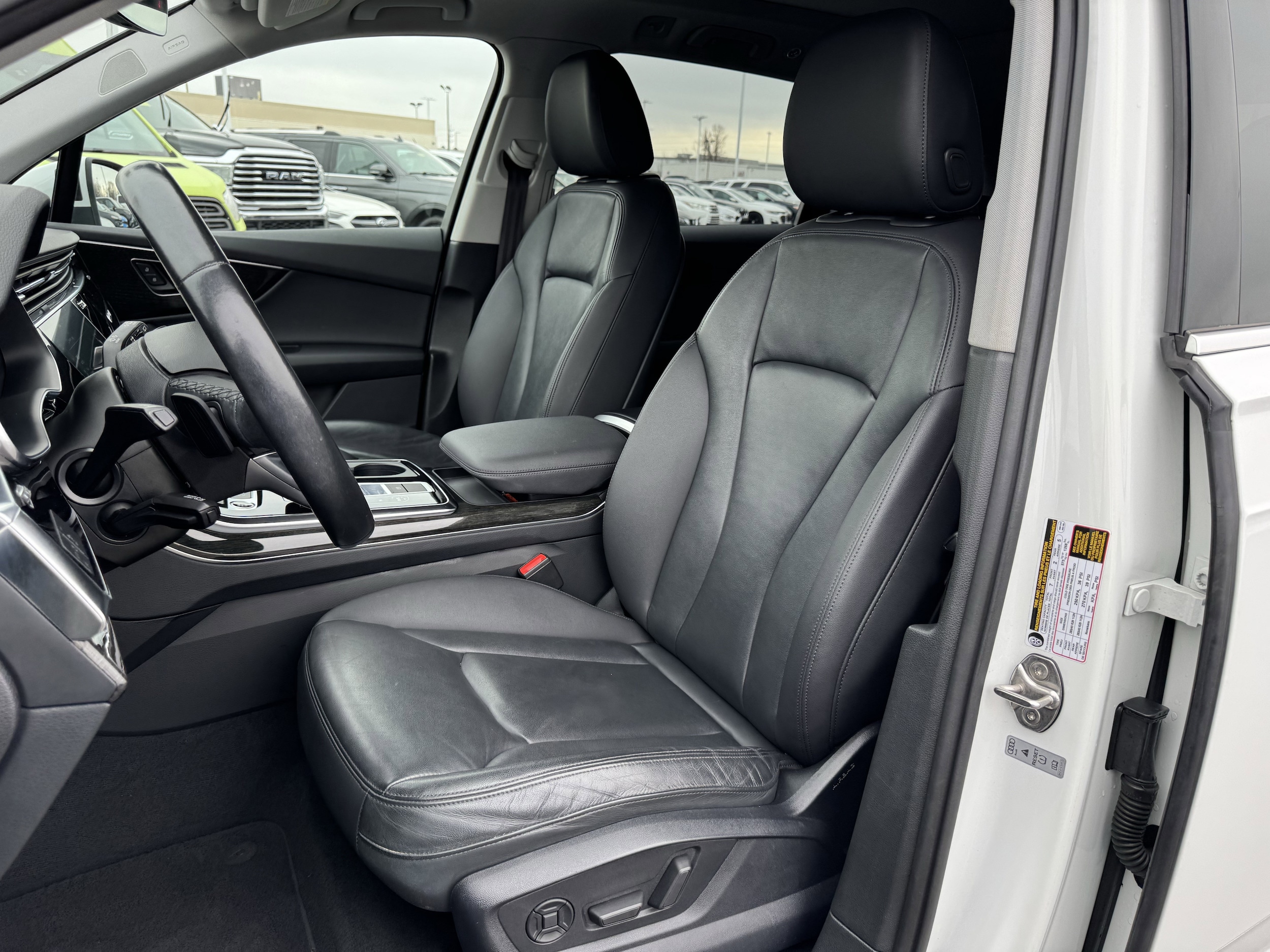 2022 Audi Q7 Premium Plus - Photo 26