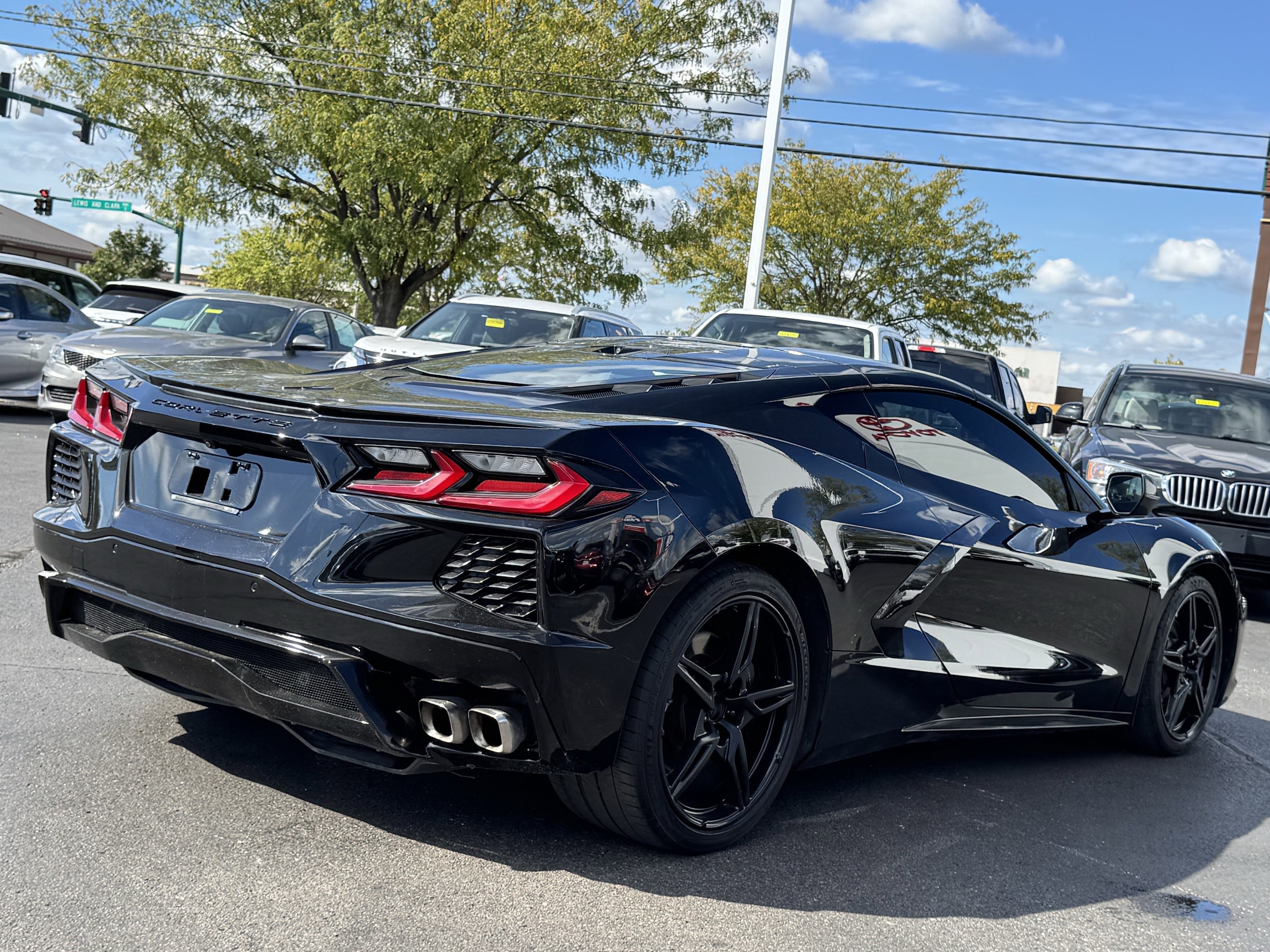 2020 Chevrolet Corvette Stingray 2LT Coupe photo 3