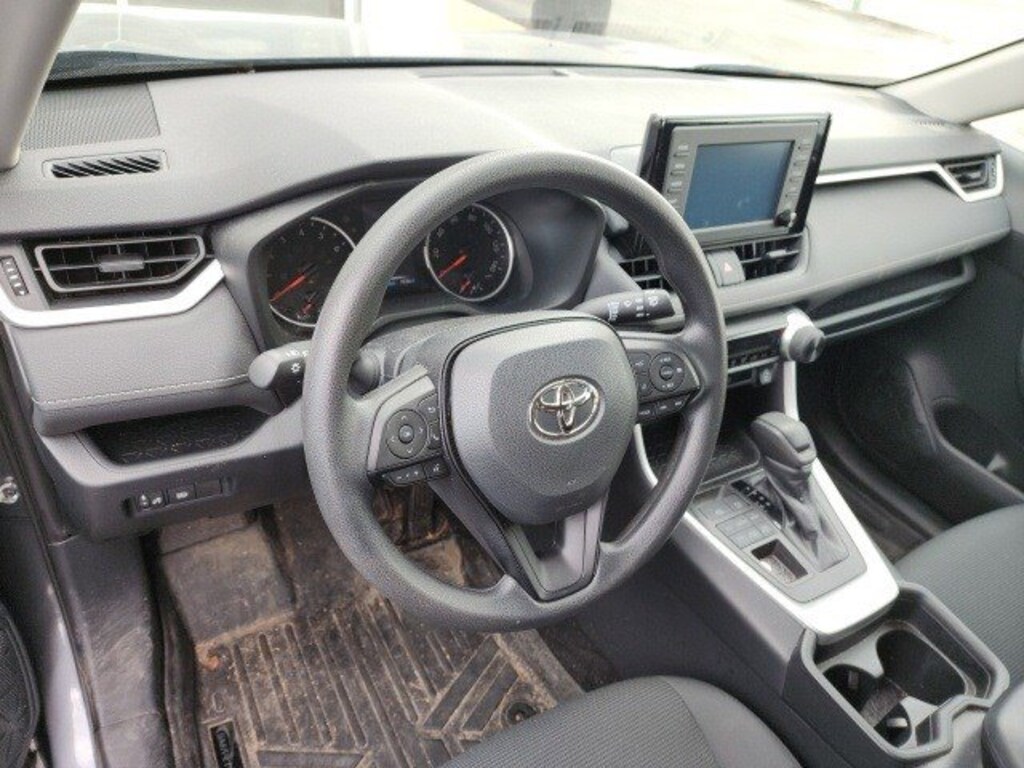 Used 2019 Toyota RAV4 LE SUV