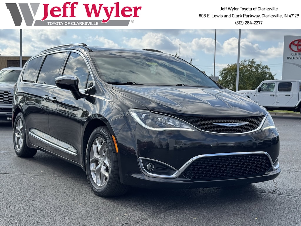 Used 2019 Chrysler Pacifica Limited Van Passenger Van