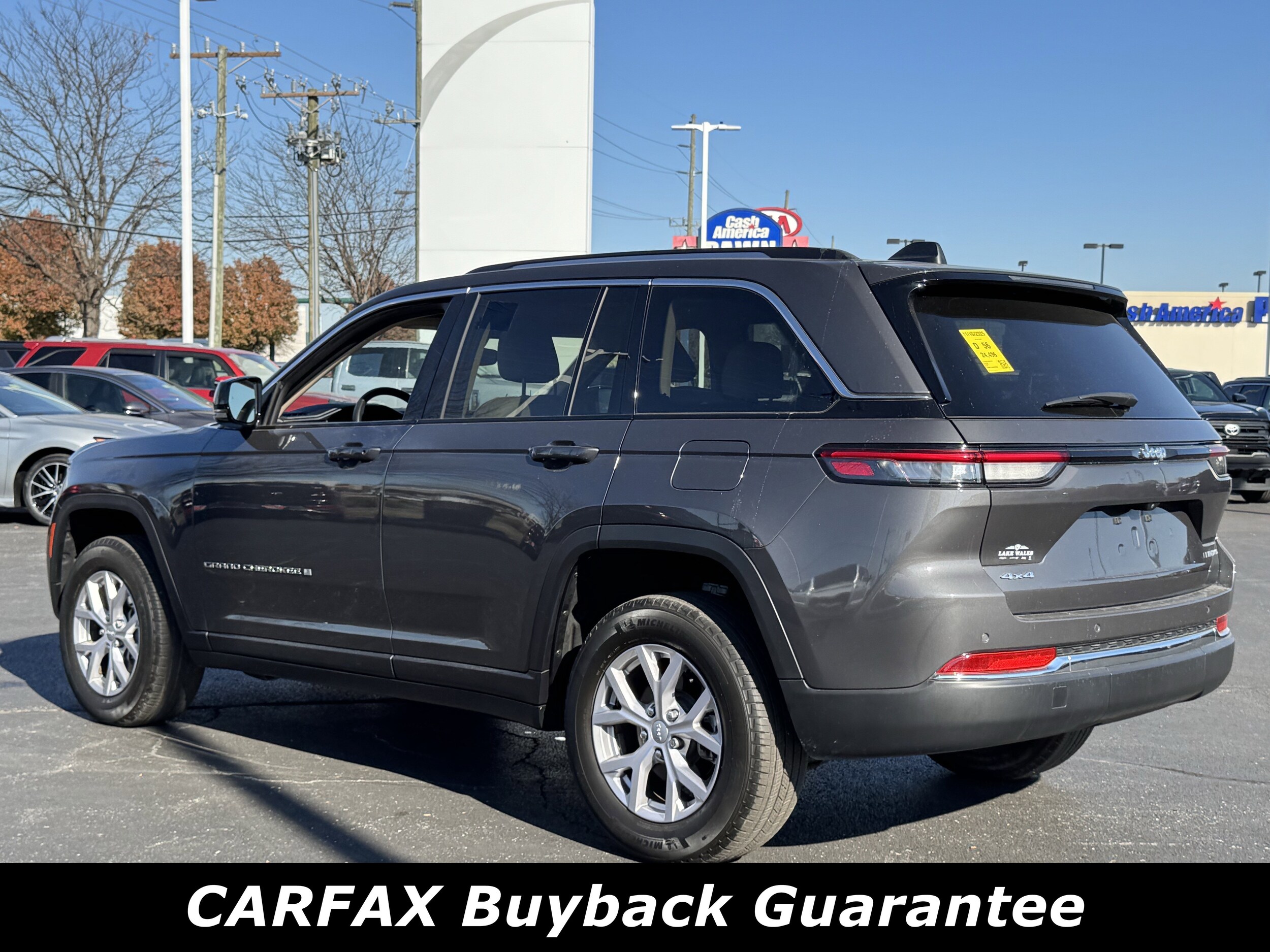 2022 Jeep Grand Cherokee Limited photo 2