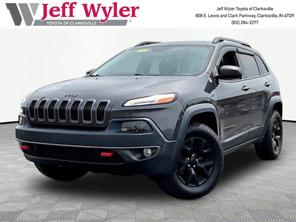 Used 2016 Jeep Cherokee Trailhawk 4x4 SUV